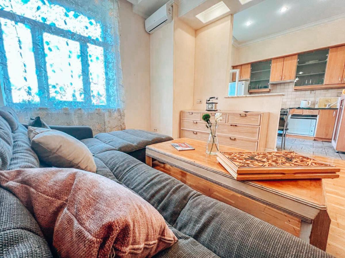 Apartments Rentals Ukraine On Kreshchatik 基輔 外观 照片